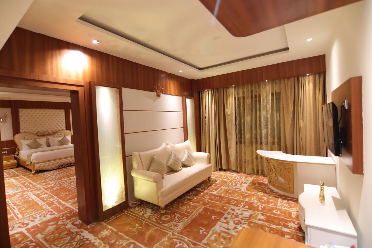 Hotel Grand Orchid Haridwār Zewnętrze zdjęcie