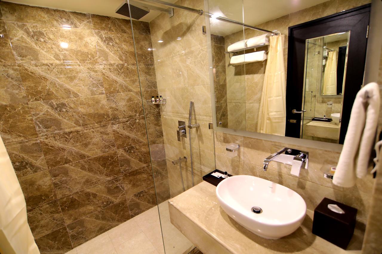 Hotel Grand Orchid Haridwār Zewnętrze zdjęcie